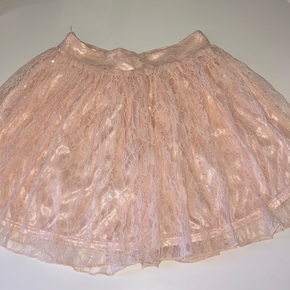 lace skirt